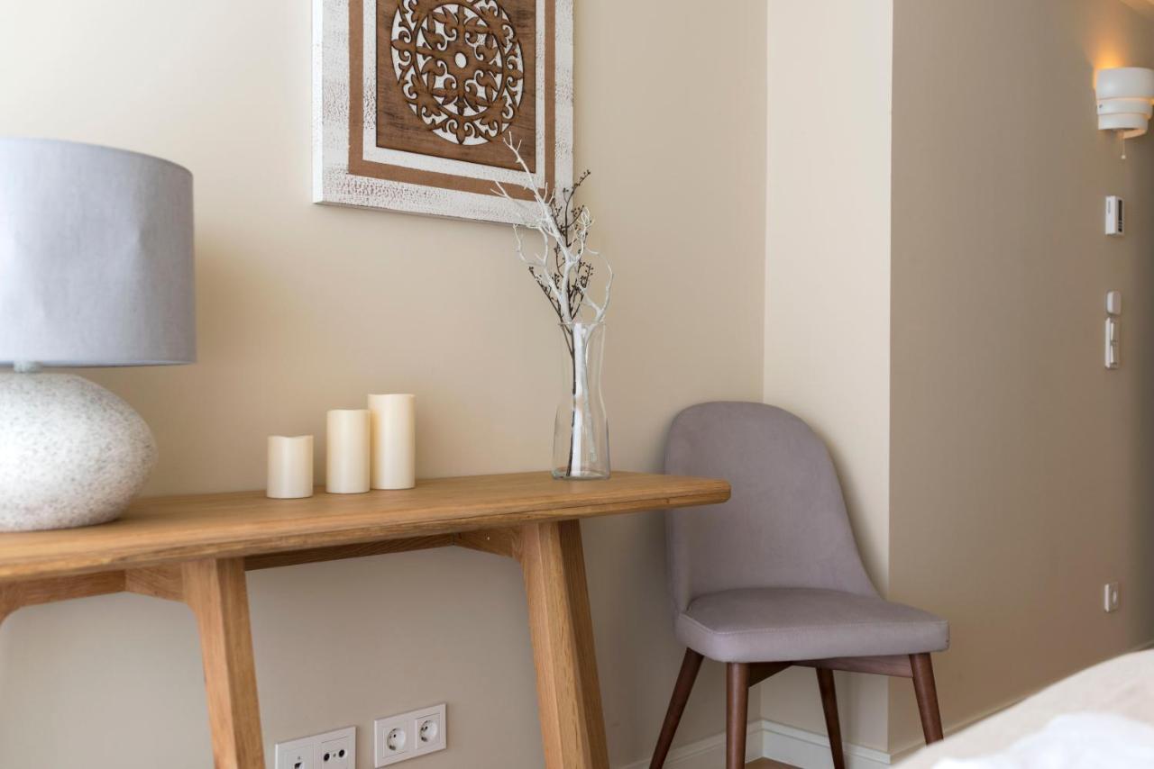 Emporium Deluxe 3Br Apartment W/ Private Parking By Lovelystay 포르투 외부 사진