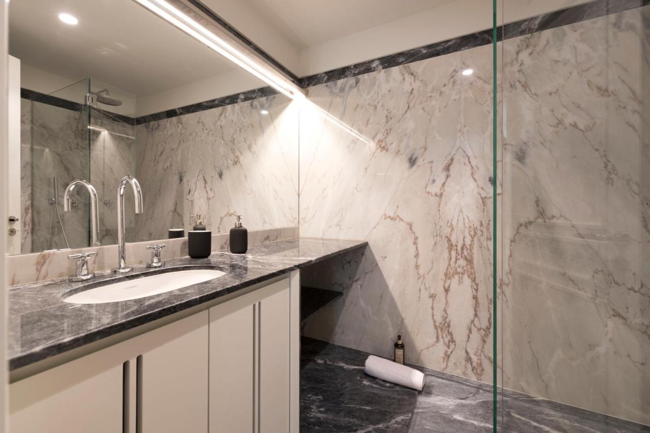 Emporium Deluxe 3Br Apartment W/ Private Parking By Lovelystay 포르투 외부 사진